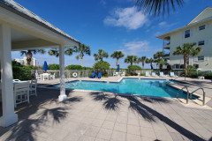 gulf-island-condominium-pool