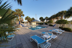 navarrebeachlanding-pool